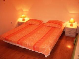 Apartment Don Zuvan Подстрана Екстериор снимка